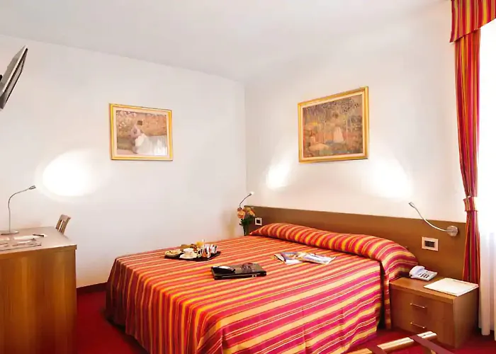 Hotel Sassella