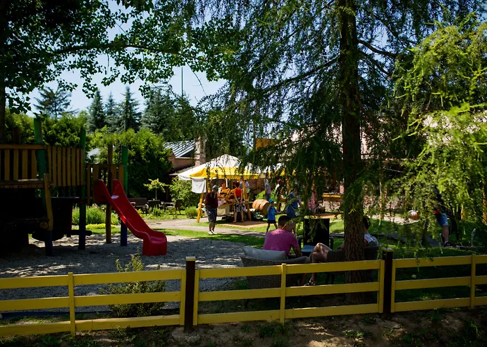 Hotel Vineyard Inn - Szoloskert