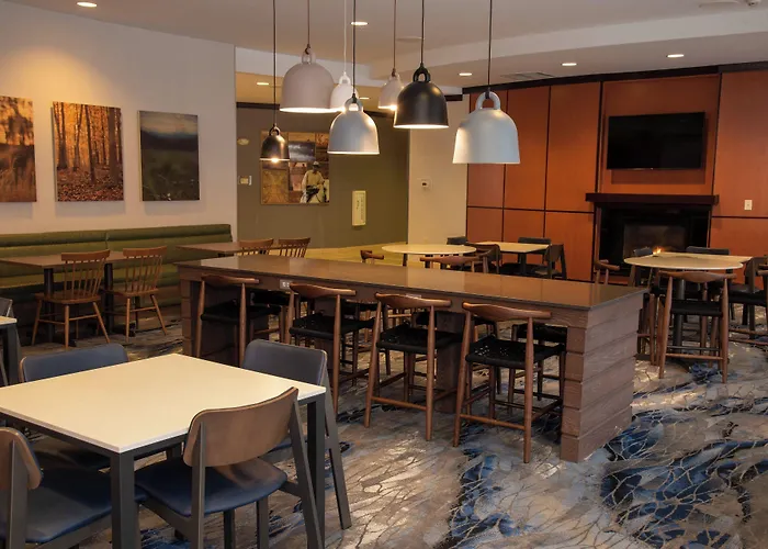 Fairfield Inn & Suites Lewisburg