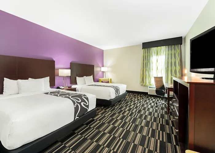 La Quinta By Wyndham Bridge City-Orange