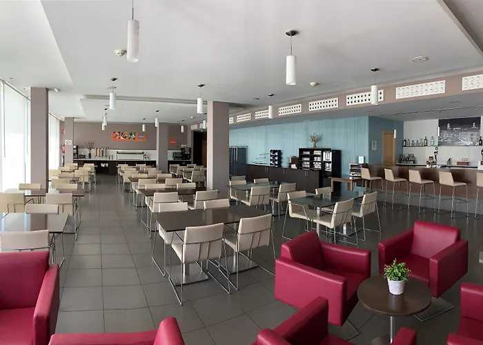 Holiday Inn Express Vitoria By Ihg