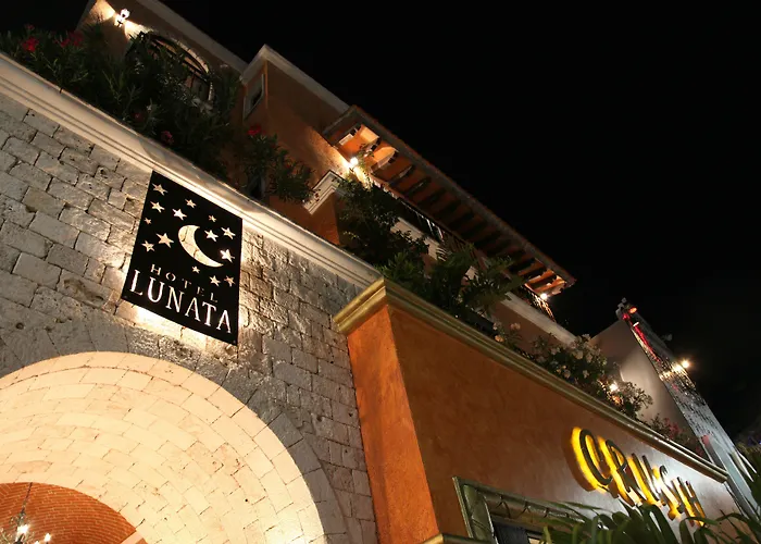 Hotel Lunata - 5Th Avenue (Adults Only)
