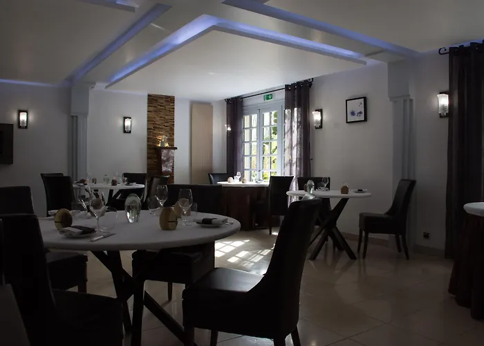 Logis L'Auberge - Maison Glenn Anna