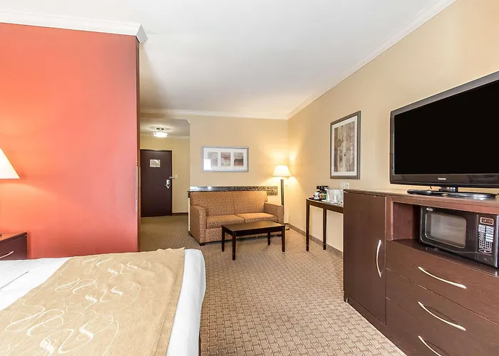Comfort Suites Lawton Near Fort Sill