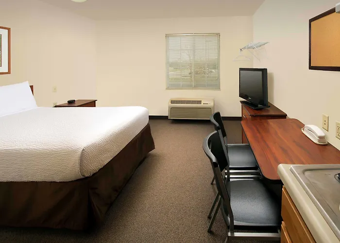 Woodspring Suites St Louis St Charles