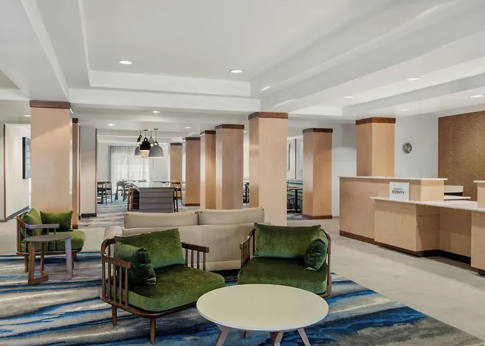 Fairfield Inn & Suites New Buffalo