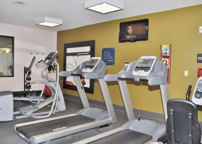 Hampton Inn Macomb