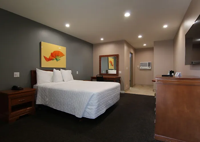 Dunes Inn - Wilshire (Adults Only)