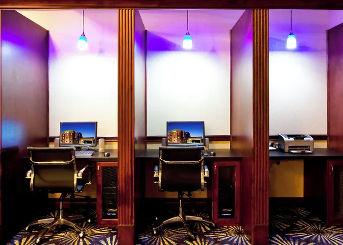 Holiday Inn Express Hotel & Suites Brooksville-I-75 By Ihg