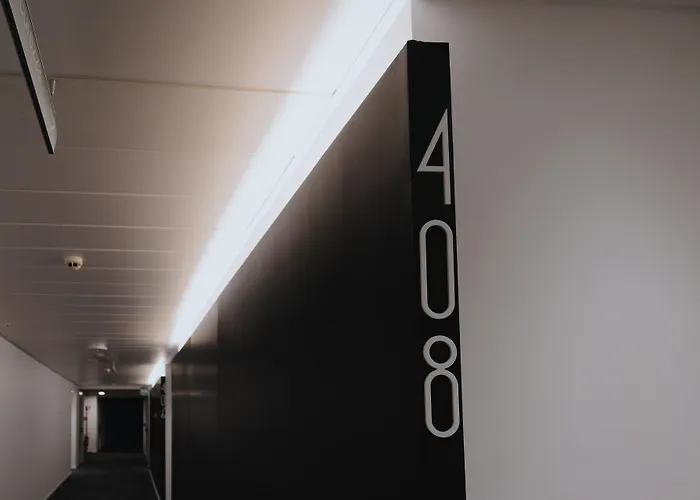 New Ipoint Hotel