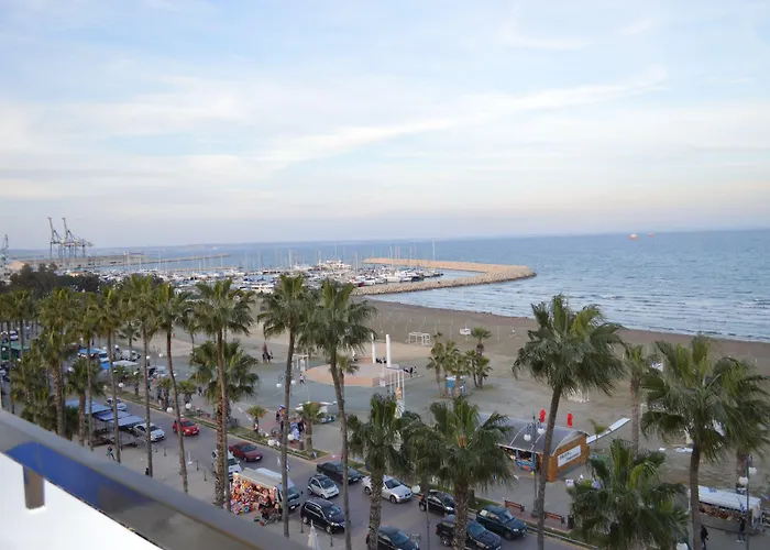Les Palmiers Beach Boutique Hotel & Luxury Apartments
