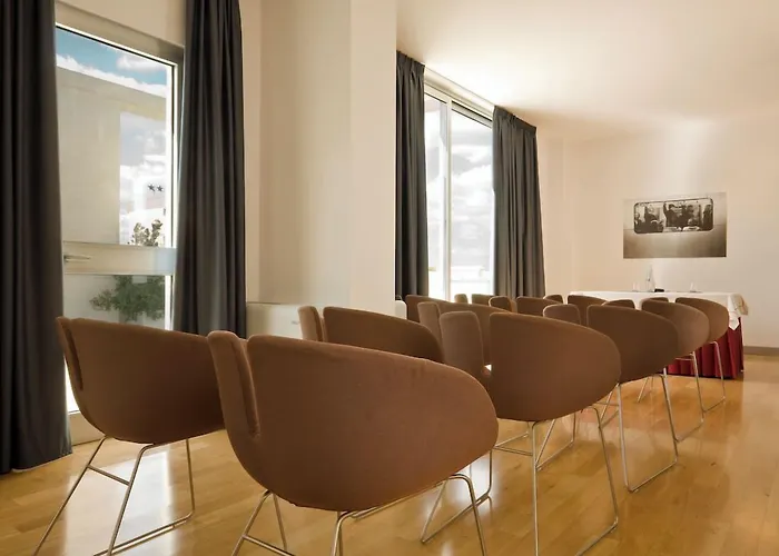 Eos Hotel