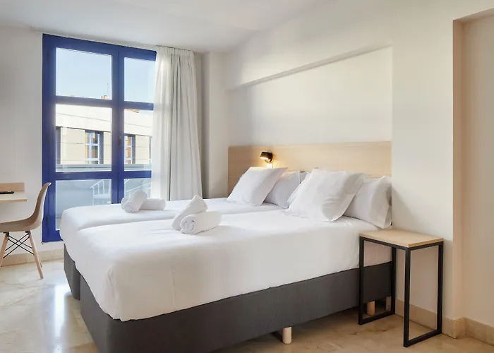 Hotel Logroño Avda de Madrid 25