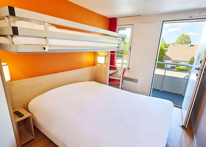 Hôtel Première Classe Melun Sénart - Vert Saint Dennis