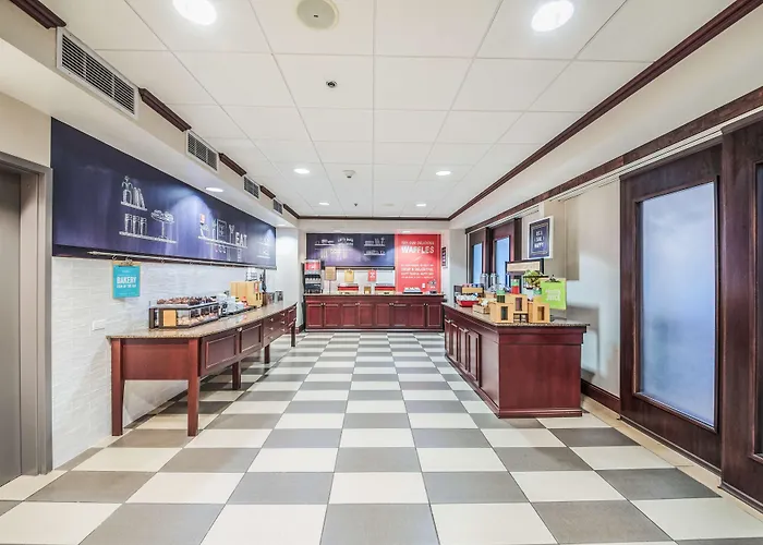 Hampton Inn Greenfield