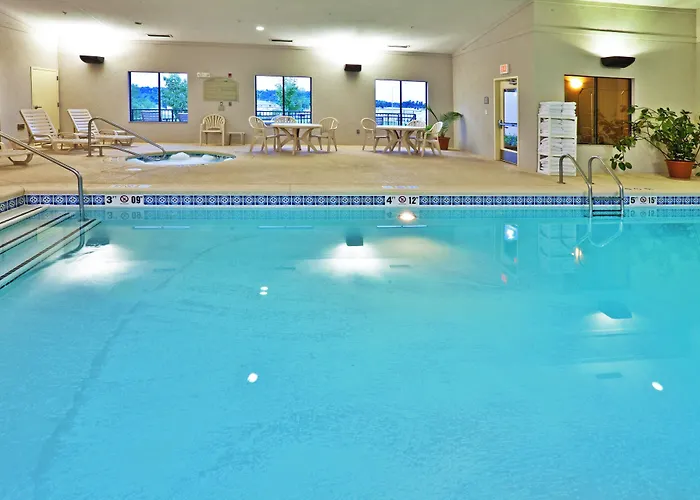 Holiday Inn Express Hotel & Suites Muskogee By Ihg