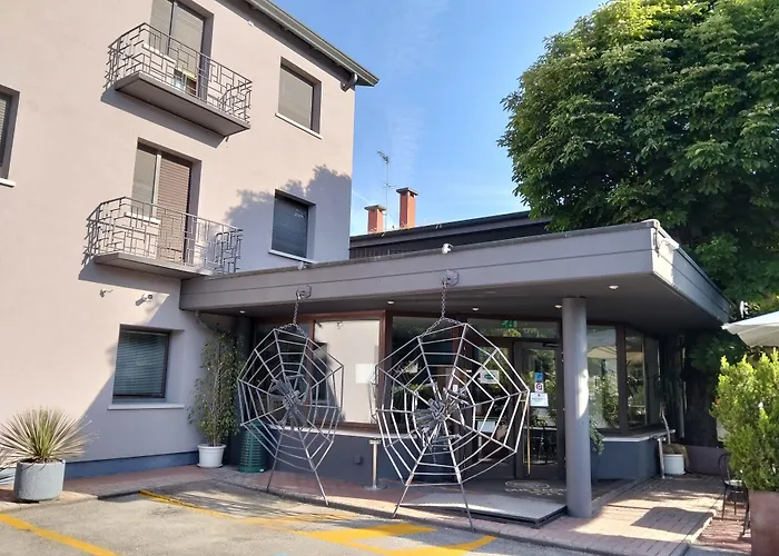 Hotel Due Ragni e Ristorante