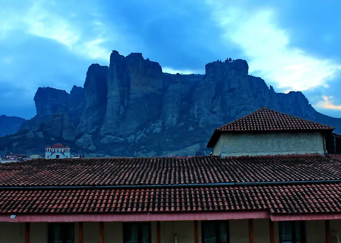 Hotel Kosta Famissi