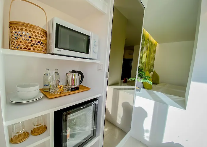 Sino House Phuket Hotel - Sha Plus