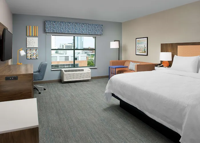 Hampton Inn Baltimore-Downtown-Convention Center
