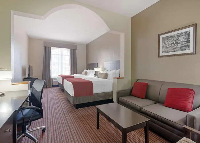 Best Western Plus Bradbury Inn And Suites