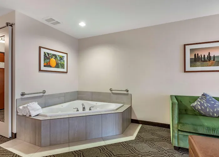 Best Western Premier Pasco Inn And Suites
