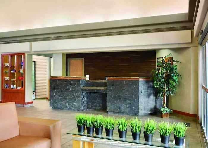 Prairie Crest Red Deer By Ihg Hotel