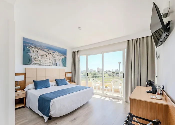 Hotel Abril