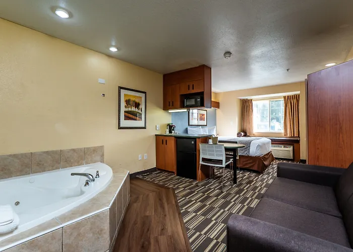 Microtel Inn And Suites Ocala