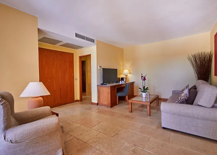Pula Suites Boutique Resort