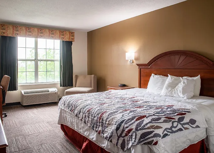BlissPoint Inn&Suites Marion