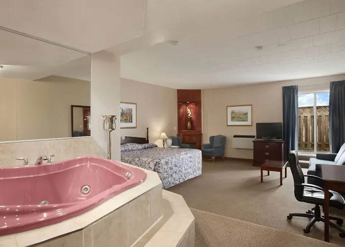 Travelodge By Wyndham Cambridge - Waterloo