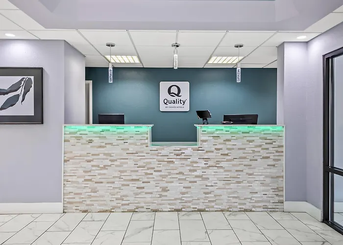 Quality Inn Oak Grove Fort Campbell