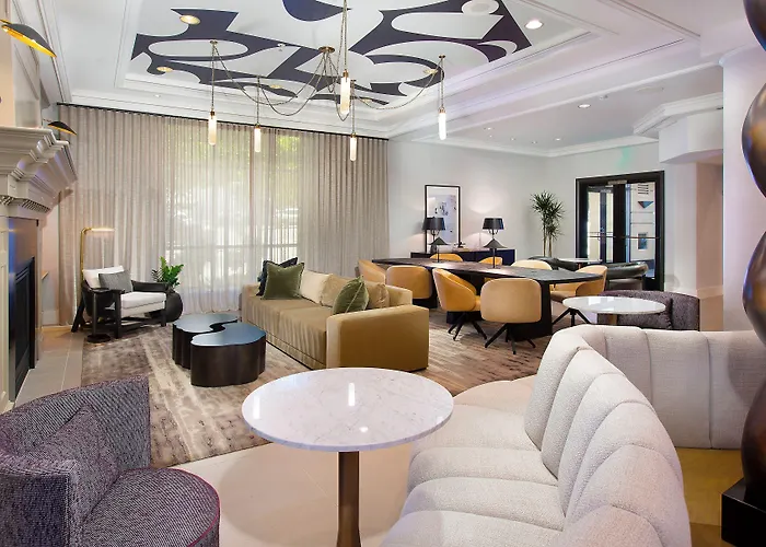 The Paramount Hotel