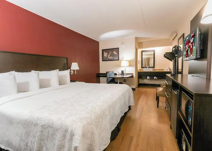 Red Roof Inn Plus Washington Dc - Oxon Hill