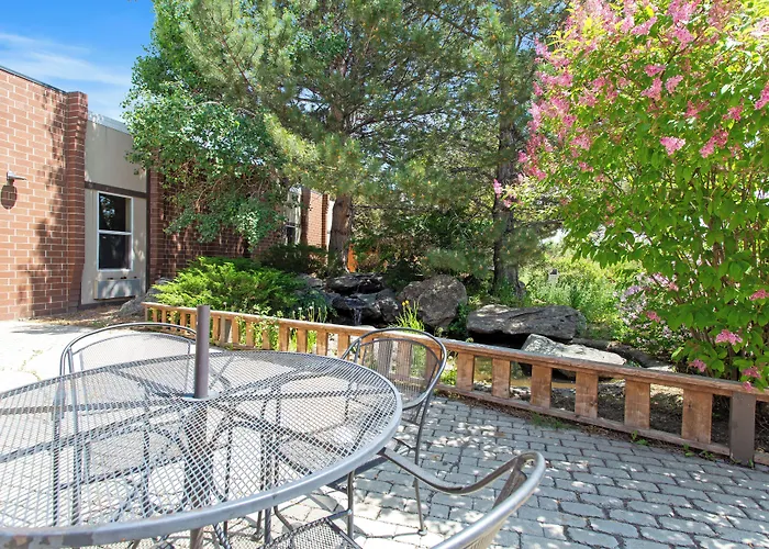 Studio 6 Suites Butte Mt I-90 I-15