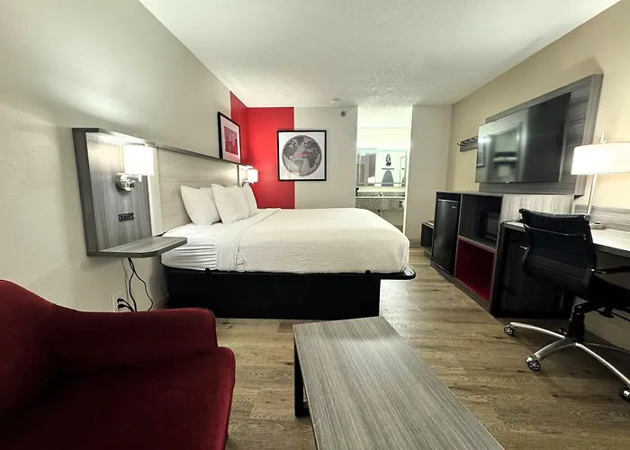 Ramada By Wyndham Pelham