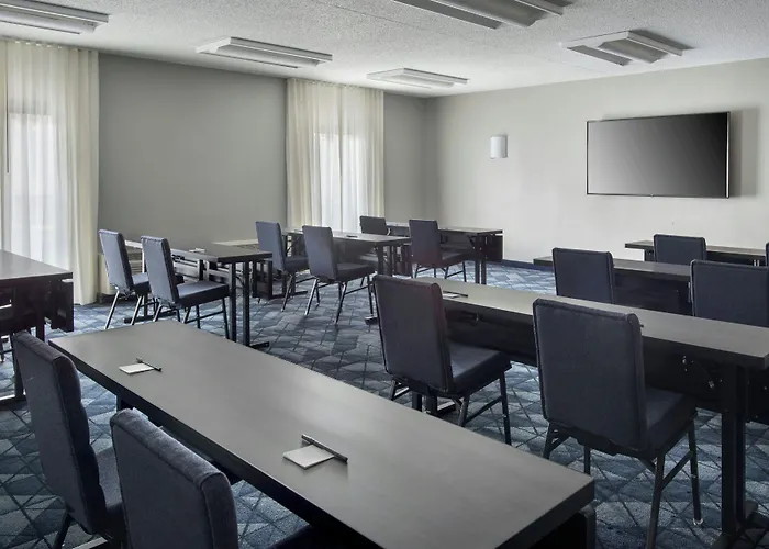 Courtyard By Marriott Annapolis