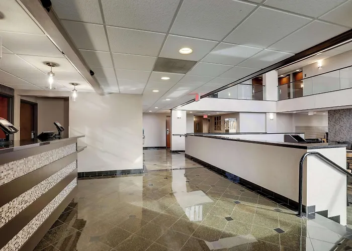 Drury Inn & Suites Springfield