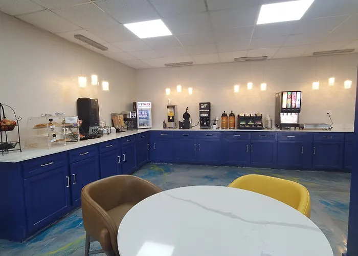 Days Inn By Wyndham Del Rio