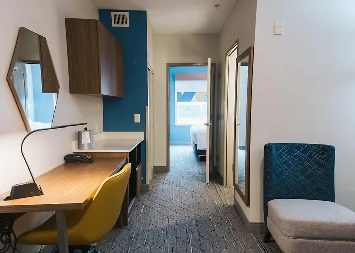 Holiday Inn Express Hotel & Suites Lagrange I-85 By Ihg