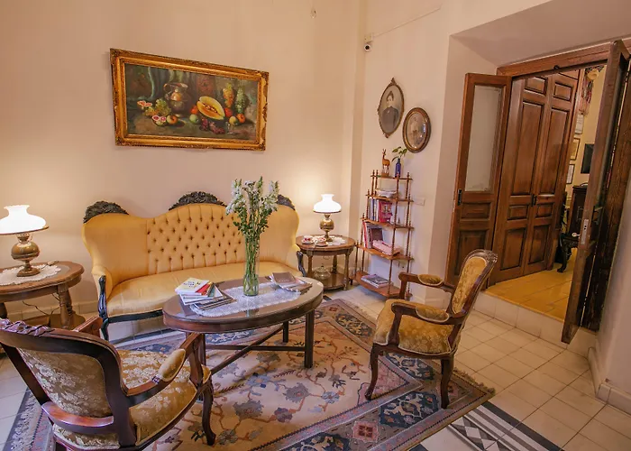 Grand Casa Naranjos, Hospedaje Alteno