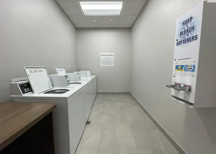Holiday Inn Express & Suites - Ft. Smith - Airport By Ihg