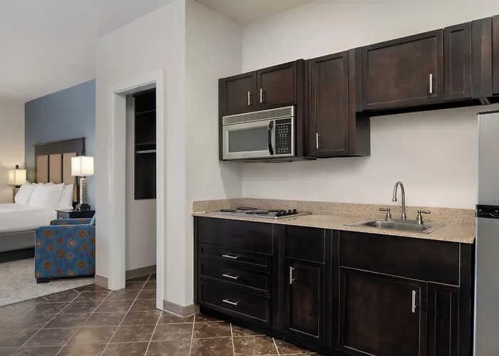 Stay-Over Suites - Fort Gregg-Adams Area