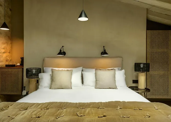 Torre del Marqués - Small Luxury Hotels Monroyo