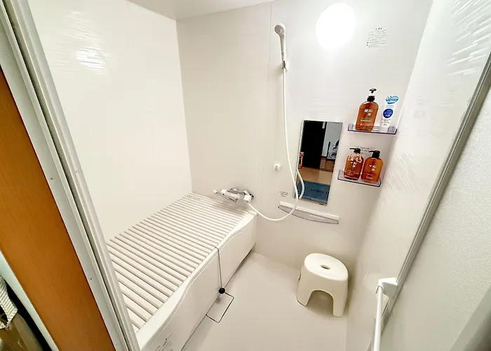 Petithotel017全室ミニキッチン付きファミリルーム 飲食街中心 阿波踊り会館7分 文理 徳島大学 アスティとくしま車8分