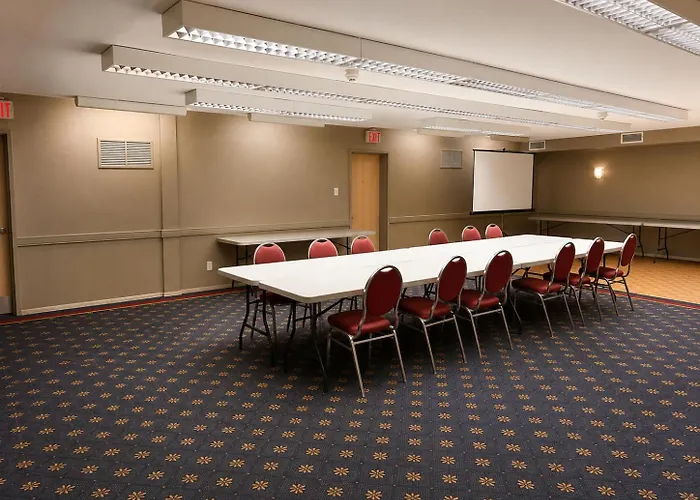 Ramada By Wyndham Trenton
