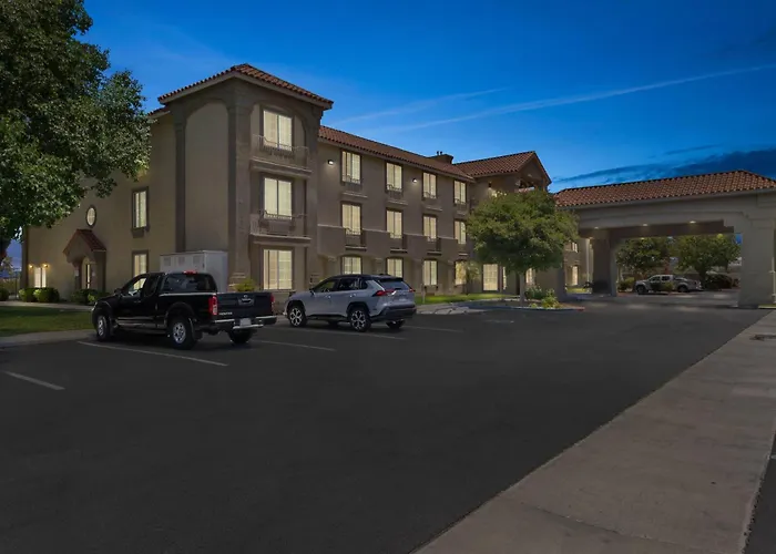 Comfort Inn&Suites Lancaster Antelope Valley