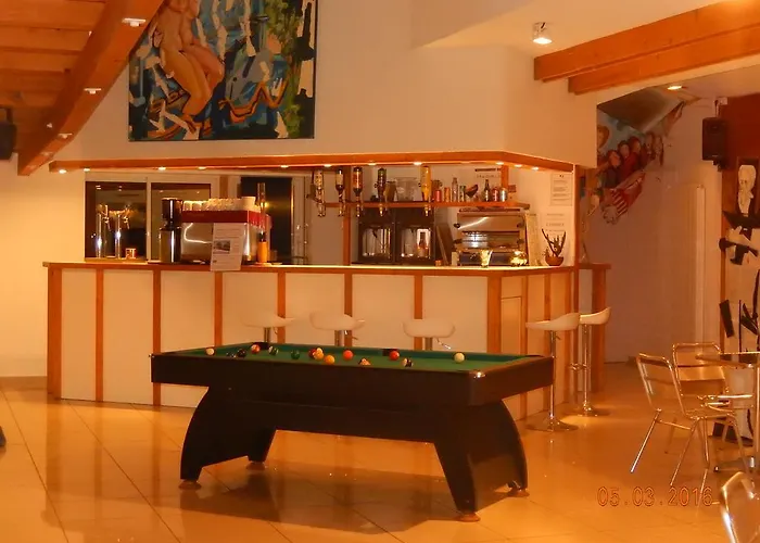 Hôtel Eco Logis - L'impiadé