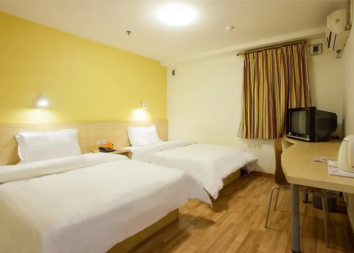 7Days Inn Changsha Wuyi Avenue Yinbin Road Metro Station